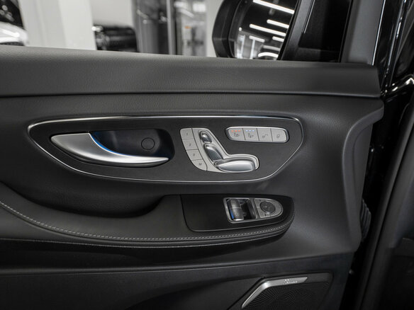 2025 Mercedes-Benz V-Класс Extra Long 300 d экстра длинный III (W447) Рестайлинг 2, чёрный, 13500000 рублей - вид 13