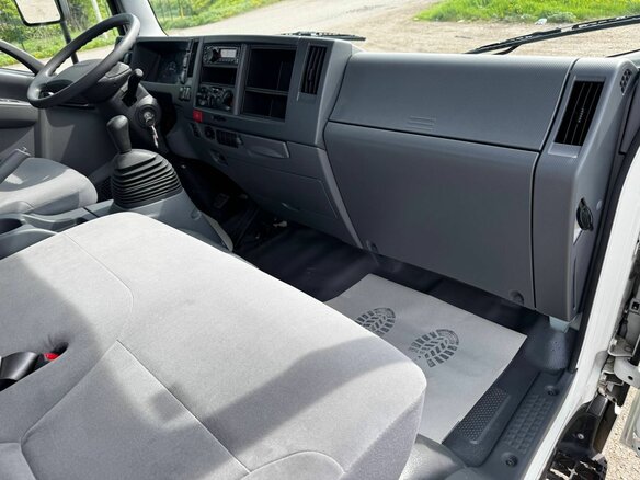 2024 Isuzu Elf (N-series), белый - вид 25