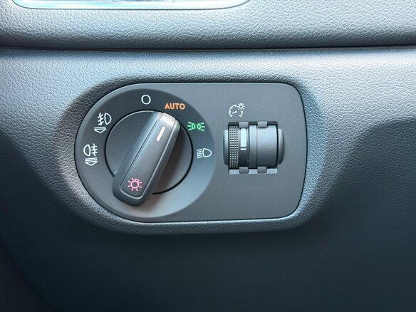 2013 Audi Q3 I (8U), чёрный - вид 24