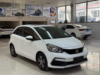 2022 Honda Fit IV, белый, 1215000 рублей, вид 3