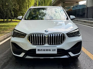 2022 BMW X1 Long 20Li sDrive II (F48) Рестайлинг, белый, 1720000 рублей, вид 2