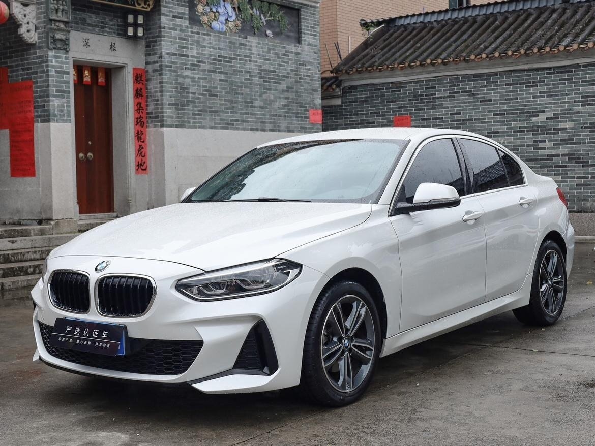 Открыть фотографии: BMW 1 серии III (F52) Рестайлинг