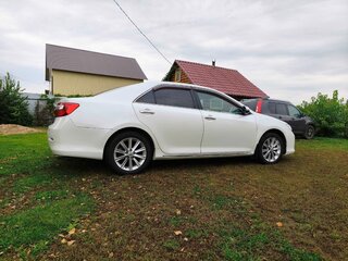 2014 Toyota Camry VII (XV50), белый, 1600000 рублей, вид 3