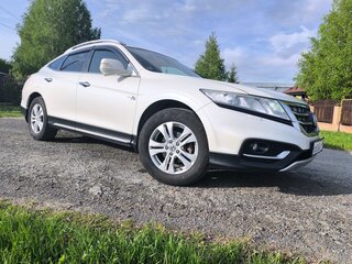2013 Honda Crosstour I Рестайлинг, белый, 1650000 рублей, вид 5