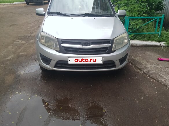2012 Lada (ВАЗ) Granta I, серебристый, 320000 рублей