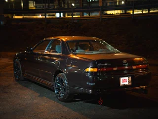 1994 Toyota Mark II VII (X90), коричневый, 700000 рублей, вид 2