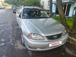 2002 Toyota Avensis I Рестайлинг, серебристый, 249000 рублей, вид 1