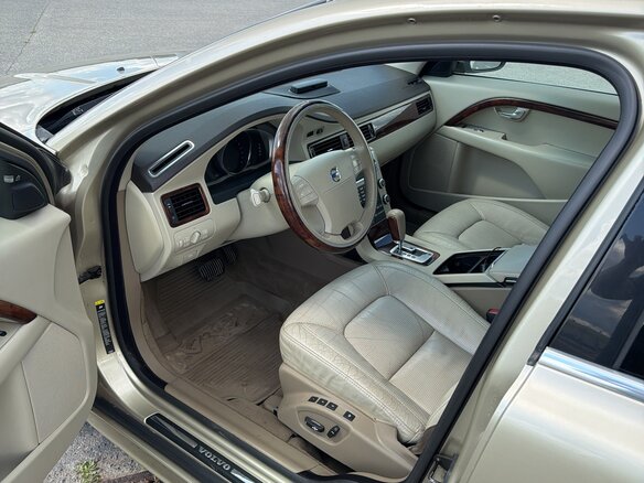 2008 Volvo S80 II, золотистый, 940000 рублей - вид 16