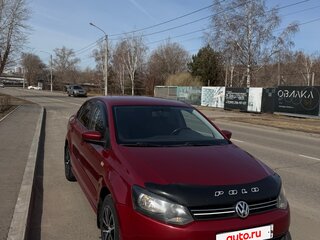 2012 Volkswagen Polo V, красный, 665000 рублей, вид 2