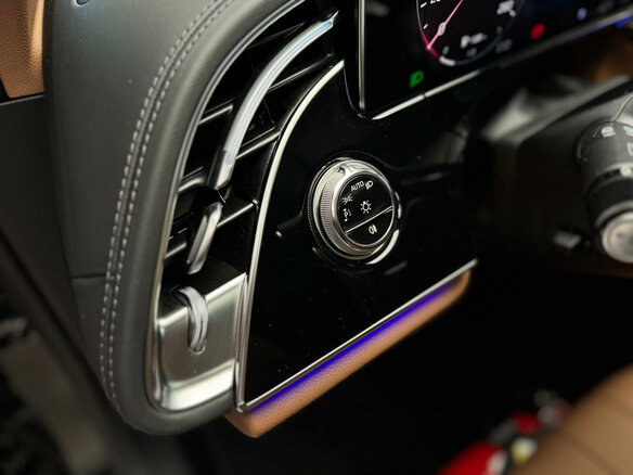 2025 Mercedes-Benz E-Класс 300 VI (W214, S214), чёрный - вид 15