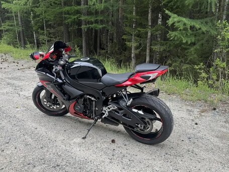 2014 Suzuki GSX-R 750, чёрный, 720000 рублей, вид 4