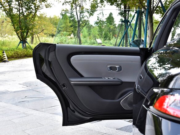 2026 Changan Qiyuan A06 28.39 kWh, чёрный, 2690000 рублей - вид 22