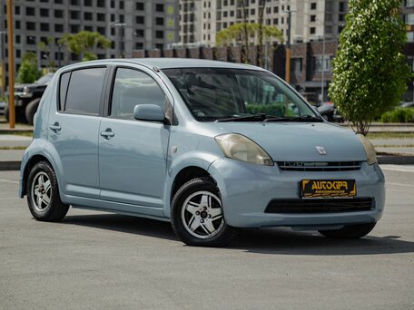 Toyota Passo I (C10)