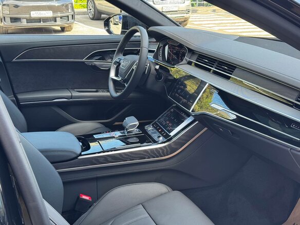 2025 Audi A8 Long 55 TFSI IV (D5) Рестайлинг, чёрный, 20000000 рублей - вид 8