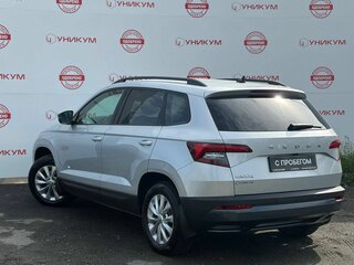 2021 Skoda Karoq I, серый, 2169000 рублей, вид 3
