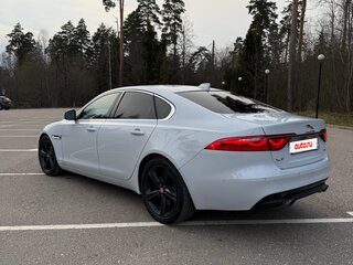 2016 Jaguar XF II, белый, 1890000 рублей, вид 4