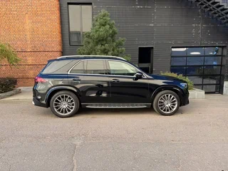 2023 Mercedes-Benz GLE 450 II (V167) Рестайлинг, чёрный, 10791000 рублей, вид 5