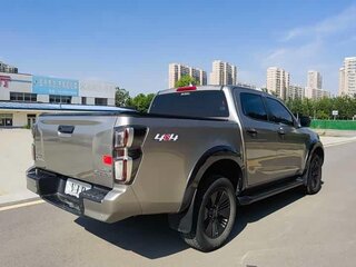 2025 Isuzu D-Max III, бежевый, 3700000 рублей, вид 4