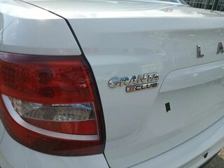 2026 Lada (ВАЗ) Granta I Рестайлинг, белый, 1290000 рублей, вид 5