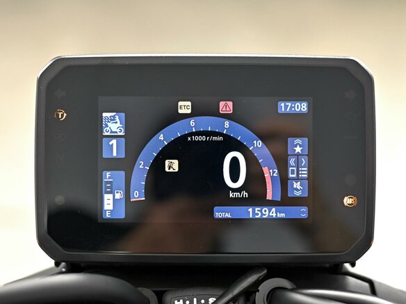 2025 Honda CB 1000 Hornet, белый, 1277000 рублей - вид 8