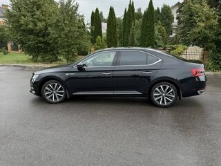 2024 Skoda Superb III Рестайлинг, чёрный, 3390000 рублей, вид 4
