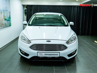 2018 Ford Focus III Рестайлинг, белый, 1020000 рублей, вид 2