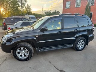 2008 Toyota Land Cruiser Prado 4-speed 120 Series Рестайлинг, чёрный, 2500000 рублей, вид 3