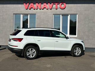 2017 Skoda Kodiaq I, белый, 2380000 рублей, вид 5
