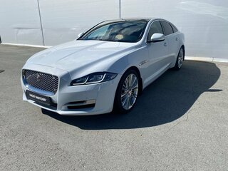 2016 Jaguar XJ IV (X351) Рестайлинг, белый, 3954000 рублей, вид 4