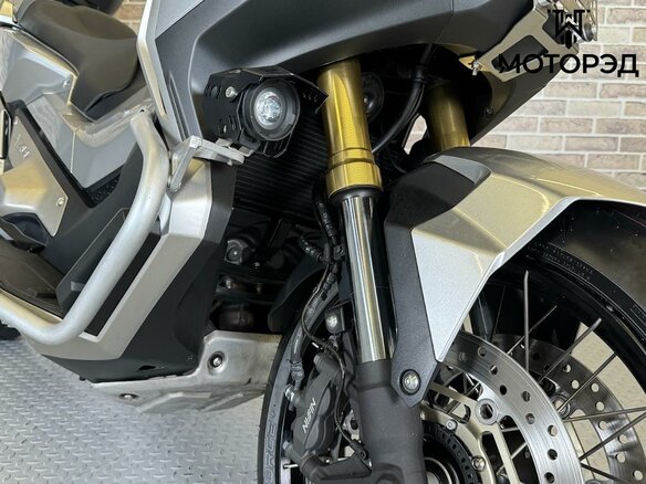 2017 Honda X-ADV, серый, 990000 рублей - вид 16