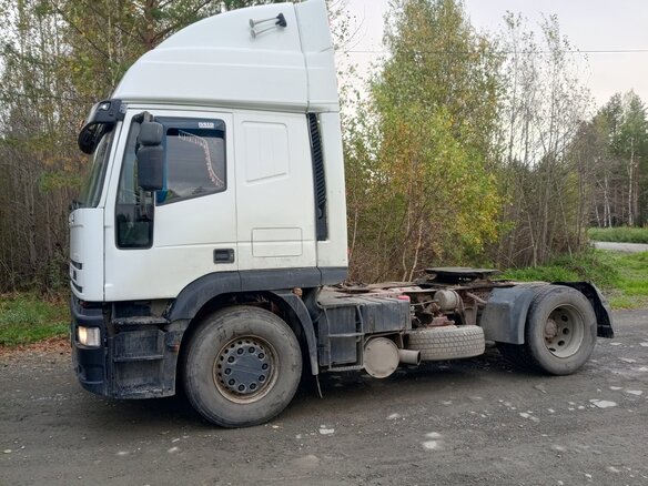 2003 Iveco EuroTech, белый, 750000 рублей - вид 1