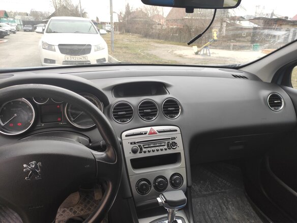 2011 Peugeot 308 I, серый, 550000 рублей - вид 6