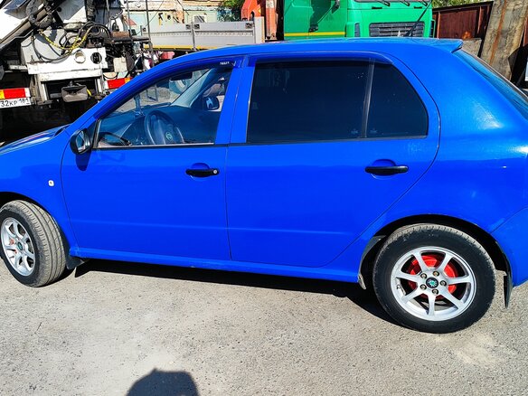 2001 Skoda Fabia I, синий, 300000 рублей - вид 7