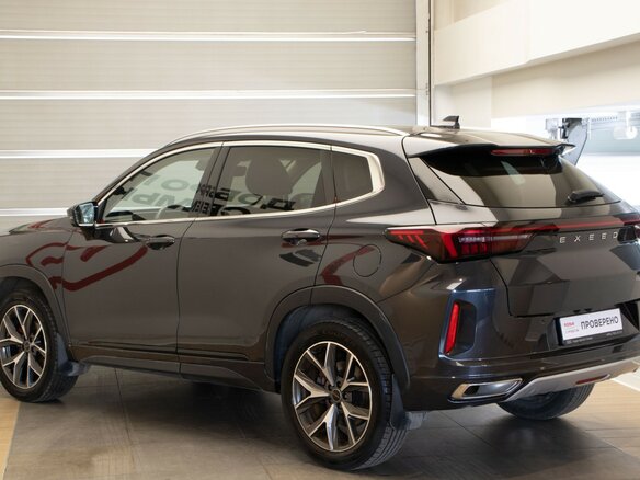 2023 Exeed LX I Рестайлинг, серый, 2149000 рублей - вид 5