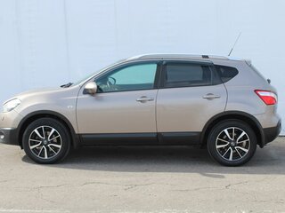 2012 Nissan Qashqai I Рестайлинг, коричневый, 950000 рублей, вид 4