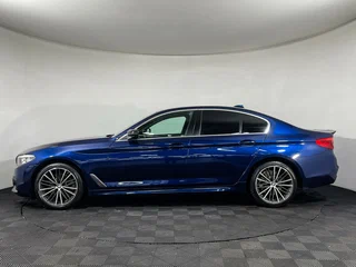 2020 BMW 5 серии 520i VII (G30/G31/G38), синий, 3297000 рублей, вид 5
