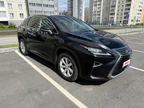 2017 Lexus RX 200t IV, чёрный, 3780000 рублей - вид 2