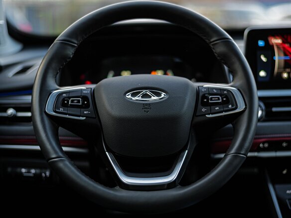 2023 Chery Tiggo 4 Pro I, красный, 1505000 рублей - вид 5