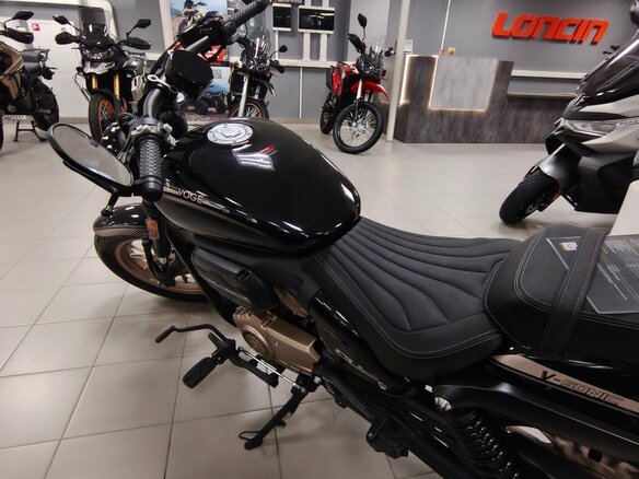 2026 Voge CU250, чёрный, 452000 рублей - вид 6