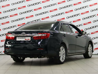 2012 Toyota Camry VII (XV50), чёрный, 1295950 рублей, вид 4