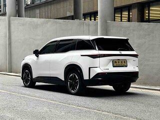 2026 Toyota bZ3X 50 kWh, белый, 2099666 рублей, вид 4