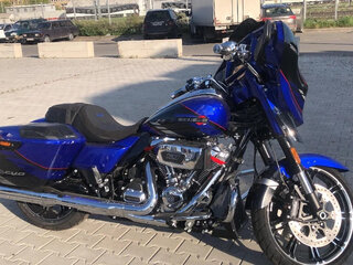 2025 Harley-Davidson CVO Street Glide, синий, 5850000 рублей, вид 1