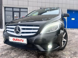 2013 Mercedes-Benz B-Класс 180 II (W246), чёрный, 1100000 рублей, вид 4