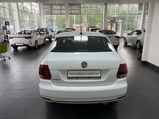 2020 Volkswagen Polo V Рестайлинг, белый, 1368000 рублей, вид 5