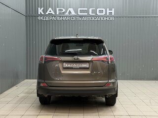 2018 Toyota RAV4 IV (XA40) Рестайлинг, коричневый, 1980000 рублей, вид 4