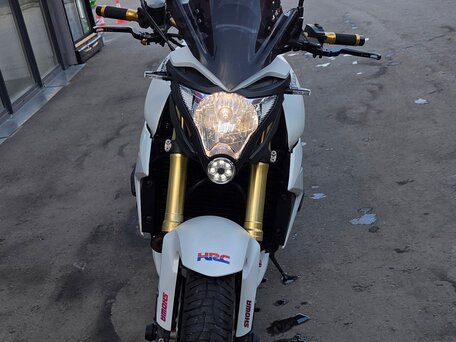 2012 Honda CB 1000, белый, 799000 рублей, вид 2