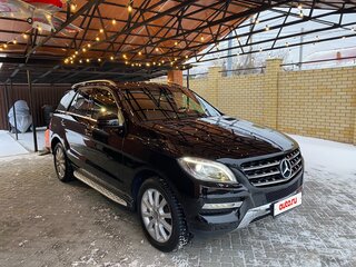 2013 Mercedes-Benz M-Класс 350 CDI III (W166), чёрный, 3770000 рублей, вид 2