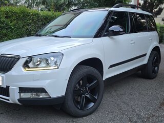 2015 Skoda Yeti I Рестайлинг, белый, 1870000 рублей, вид 5