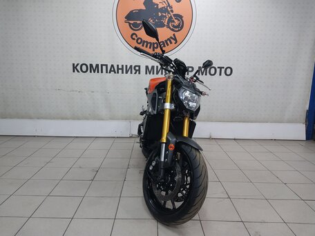 2015 Yamaha MT-09 (FZ-09), оранжевый, 745000 рублей, вид 3