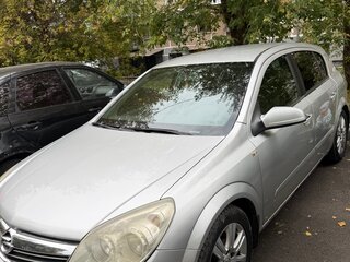 2007 Opel Astra H Рестайлинг, серебристый, 350000 рублей, вид 1